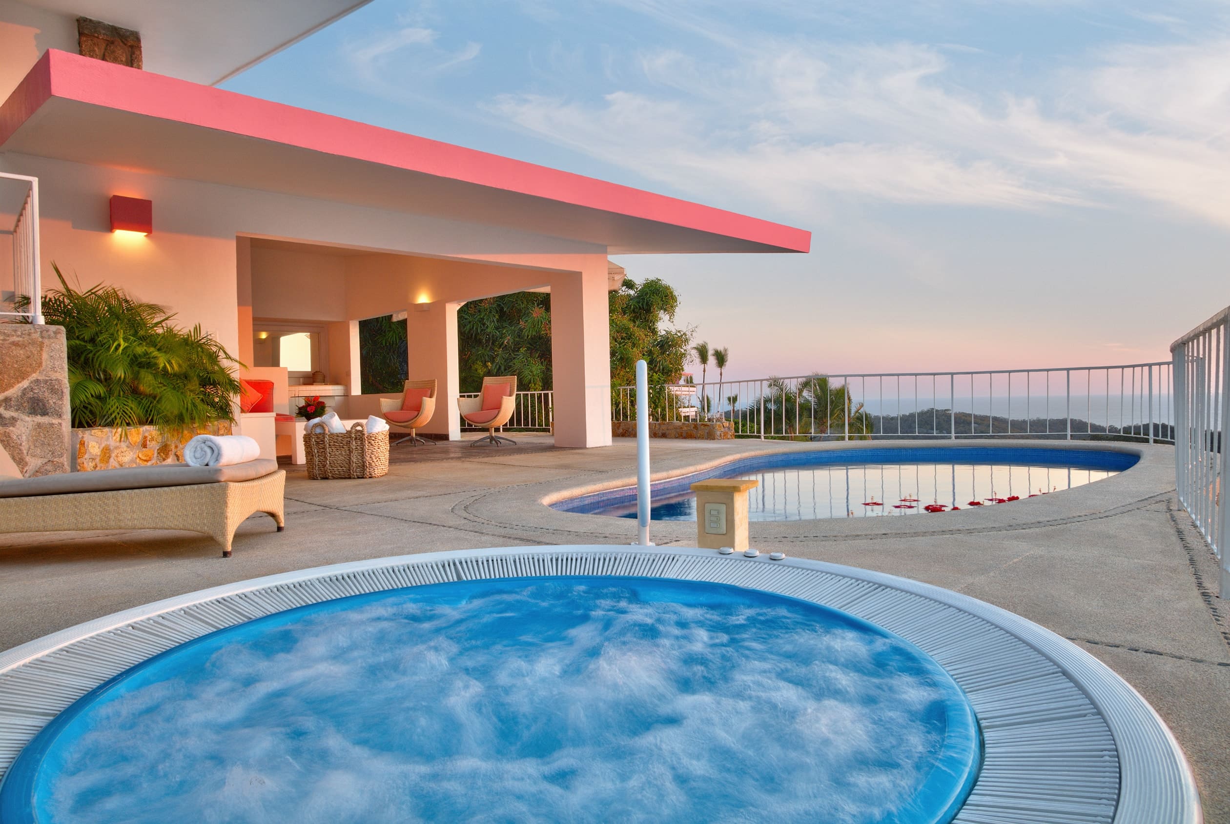 Master Suite at Las Brisas Acapulco hotel