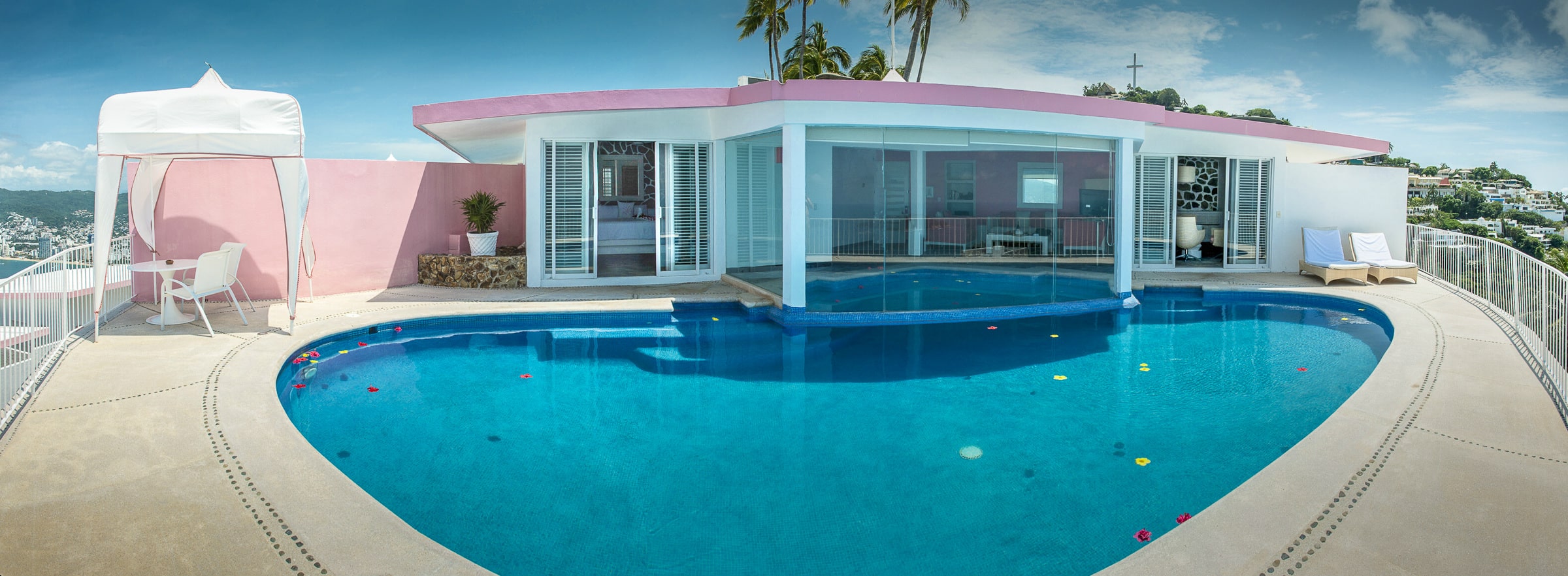 Hotel Las Brisas Acapulco Master Suite with Indoor/Outdoor pool
