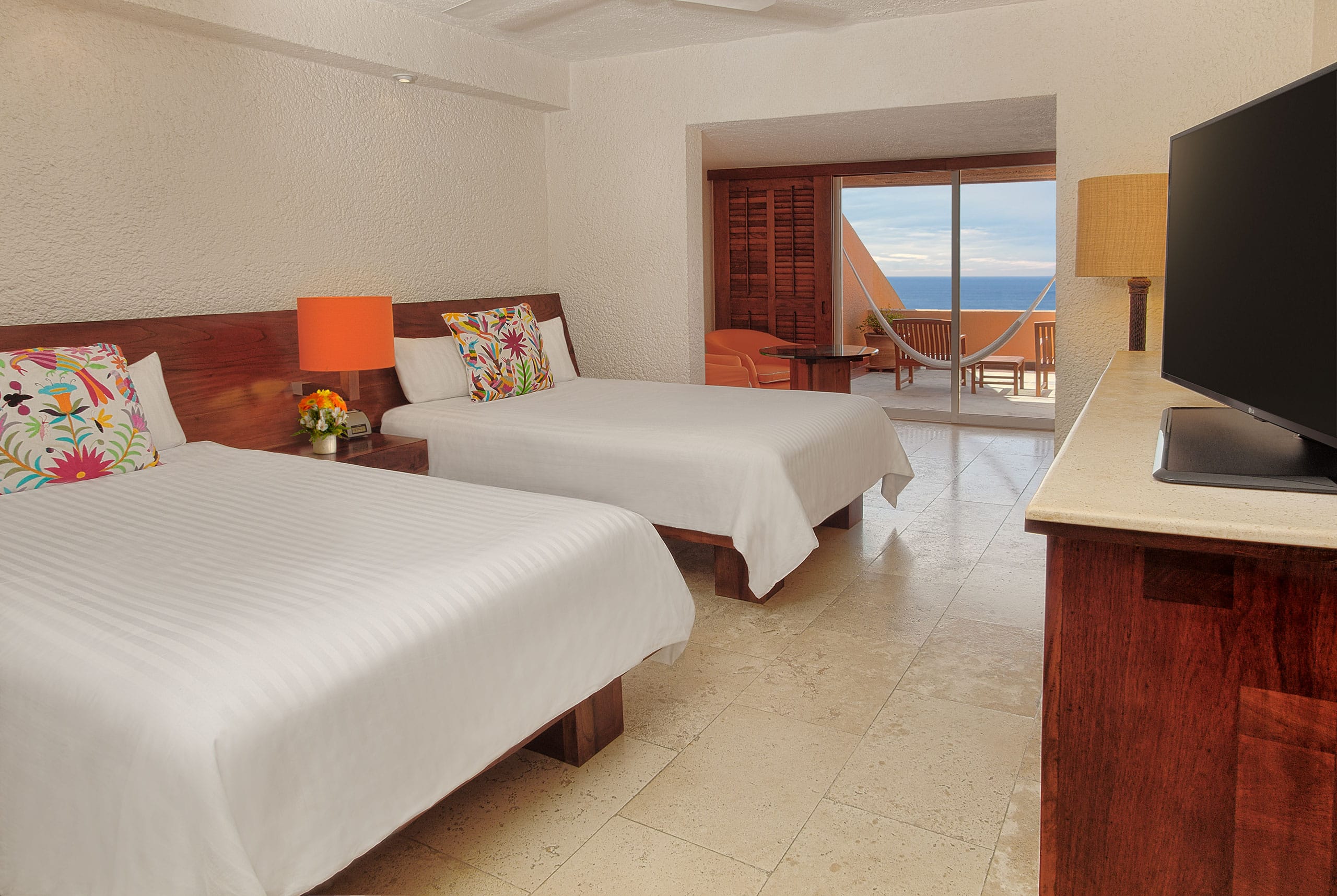 Deluxe Grand Room at Hotel Las Brisas Ixtapa